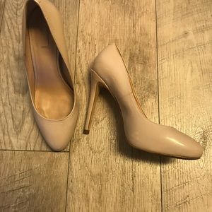 Aldo Heels Size 6